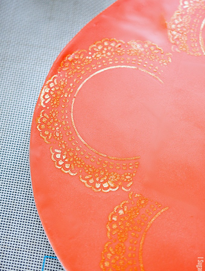 Gold Doily Stencil Cake Board