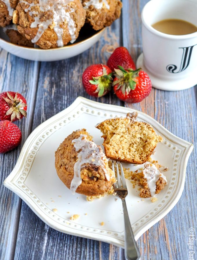 Have your cake and eat it too, with these Coffee Cake Muffins complete with cinnamon crumble topping