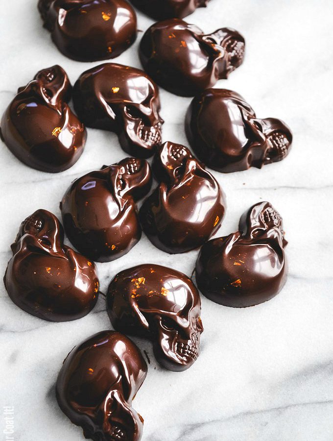 Aerated Milk Chocolate Skulls